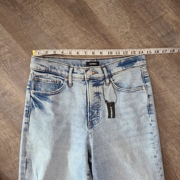 Express US Womens 6R Light Wash Distressed Straight Ankle Jeans High Rise NEW - Picture 9 of 12